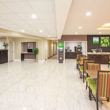 La Quinta & Far Rockaway -
