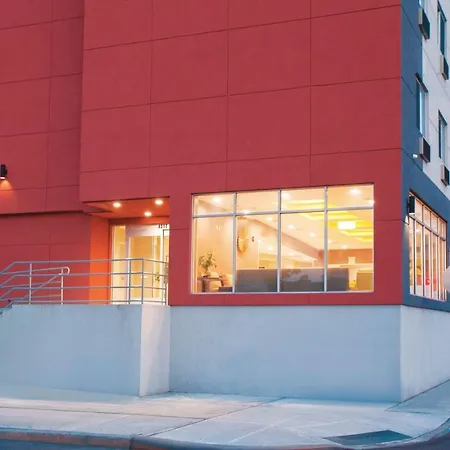 La Quinta & Far Rockaway - 2* New York
