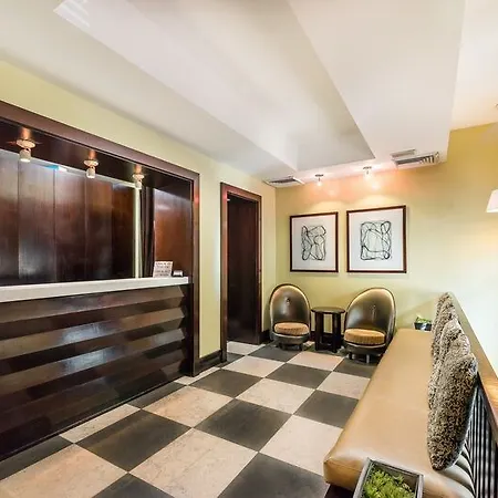 Park West 3*