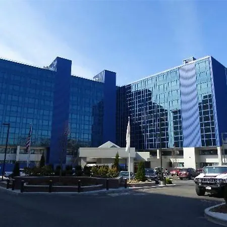 Hotel Crowne Plaza Jfk Airport City, An Ihg 4*