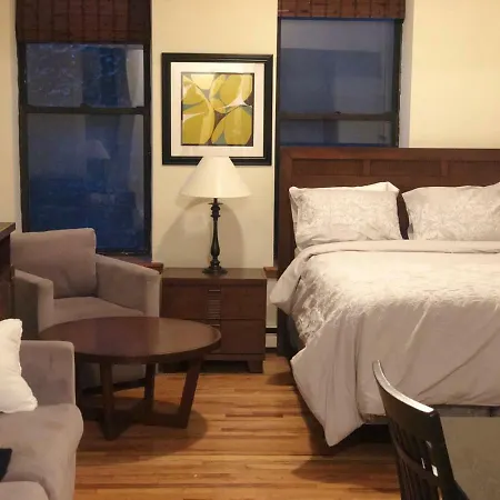 Cozy Times Square Apartment *