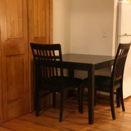 Cozy Times Square Apartment