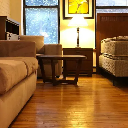 Cozy Times Square Apartment