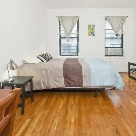 Holiday home East 81 Studio #232476 Apts *