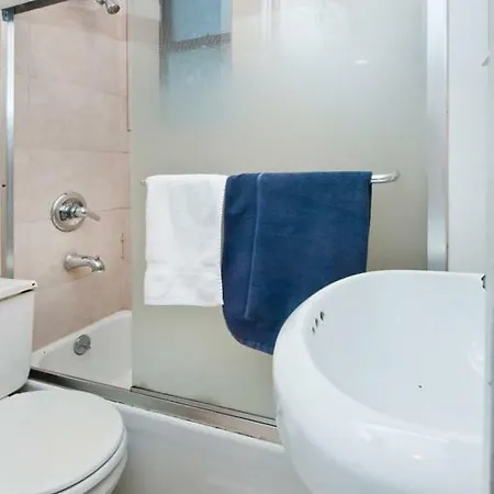 Apartment 329 East #232480 Apts *