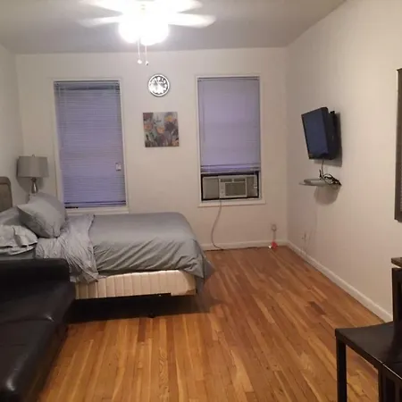 East 81 Studio #232468 Apts New York
