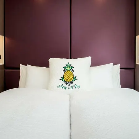 Hotel Staypineapple, An Artful Hotel, Midtown 4*