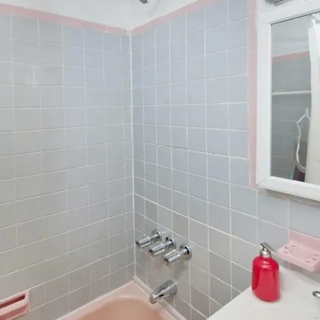 337 East #232467 Apts *