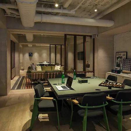 Moxy Nyc Times Square 3* New York