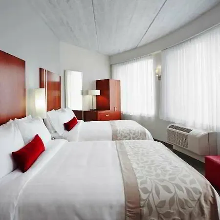 Fairfield & By Marriott Brooklyn Hotel New York