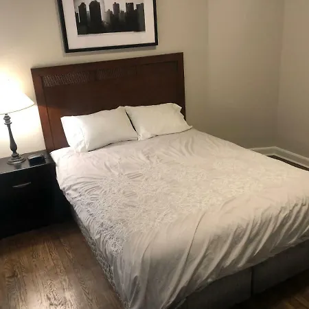 Cozy Central Park Apartment