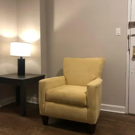 Cozy Central Park Apartment