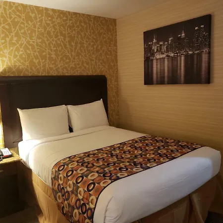 Elmhurst 3* New York