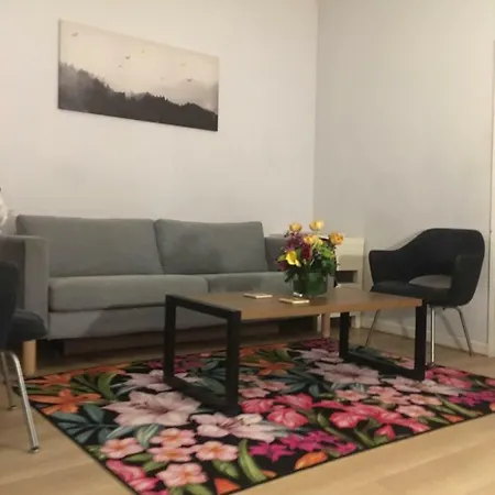 Lovely 2bedroom With Baclyard Apartment New York