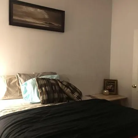 Lovely 2bedroom With Baclyard *