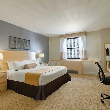 Pennsylvania Hotel 3*