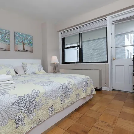 Luxury Upper East Side * New York