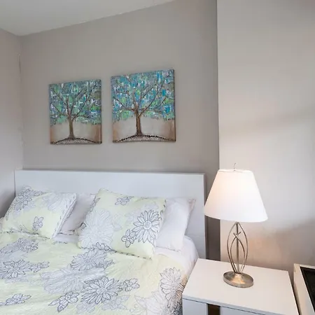 Luxury Upper East Side Apartment