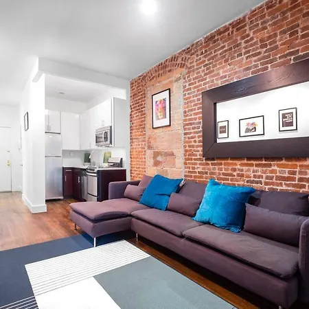 Spacious 3br/1ba Apt Mins To Columbia University * New York