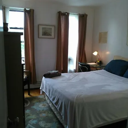 Bxtownhouse Homestay New York
