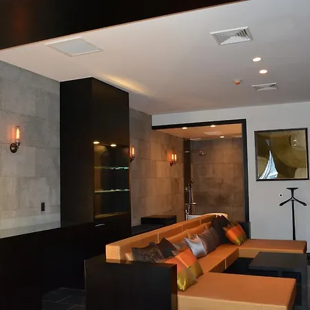 Hotel The One Boutique
