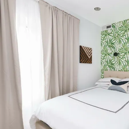 Aya's Loft Hotel *