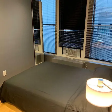 Modern Next To Madison Square Garden *