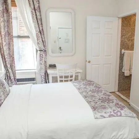 Da Vinci Hotel 3*