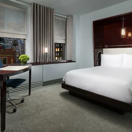Hotel Royalton