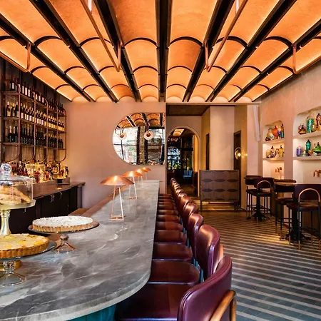 Hotel Moxy Nyc Chelsea 3*