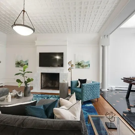New Sophisticated 4br/2.5ba Nyc Midtown Apt * New York