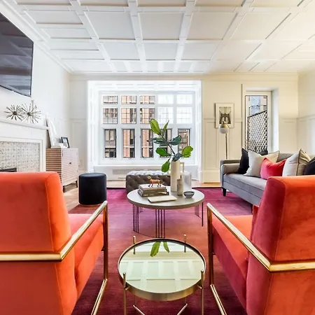 New Glamorous 4 Bedroom/3 Ba Duplex In Murray Hill *