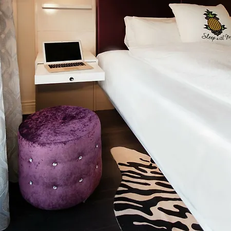 Staypineapple, An Artful Hotel, Midtown Hotel 4*