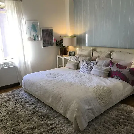 Awesome Manhattan Private * New York
