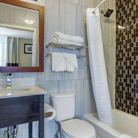 Manhattan View 4*