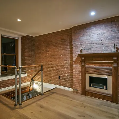 Historic Harlem Duplex * New York