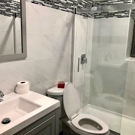 Two Bedroom Located In Inwood In Upper Manhattan