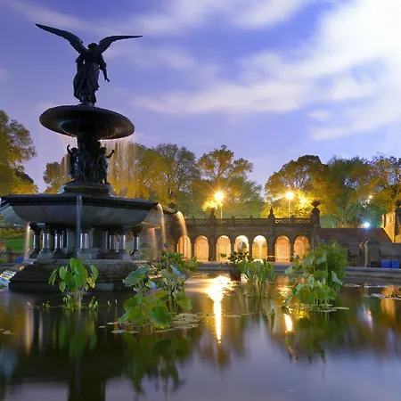 Belleclaire Park