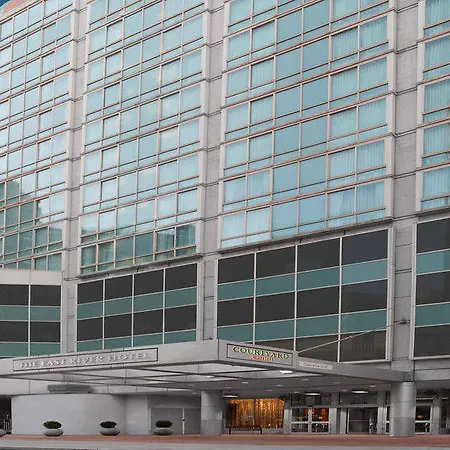 Courtyard By Marriott Manhattan Upper East Side