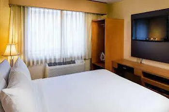 Redford Hotel 3*