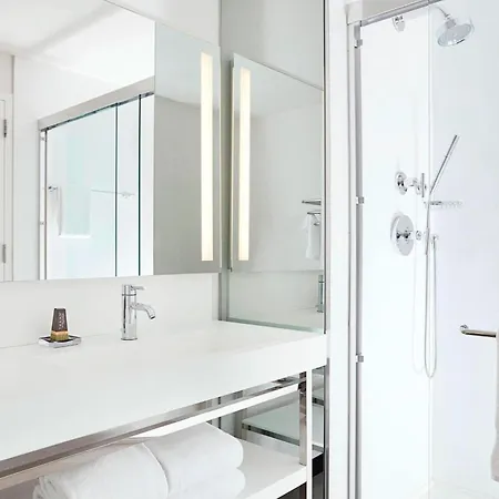Marriott At The Brooklyn Bridge 4*