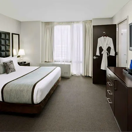 Distrikt City, Tapestry Collection By Hilton 4*