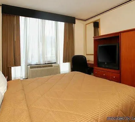 Hotel Red Lion & Long Island 3*