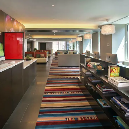 Hotel Courtyard By Marriott Manhattan/herald Square 4*