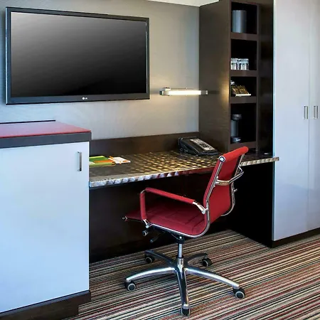 Courtyard By Marriott Manhattan/herald Square New York