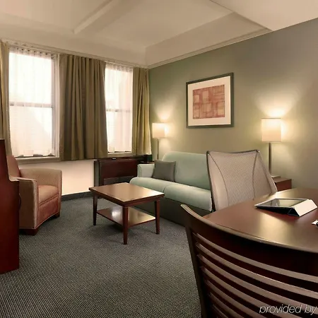 Hotel Newly Renovated At Club Quarters Times Square, 4*