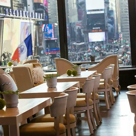 Hotel Renaissance Times Square By Marriott 4*
