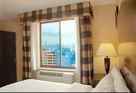 Le Jolie Hotel