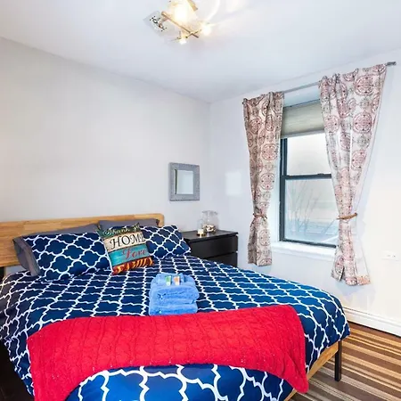Amazing Soho With Private Backyard Apartment *