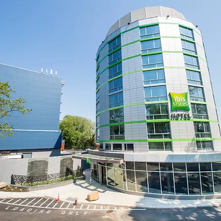 Ibis Styles Laguardia Airport Hotel New York